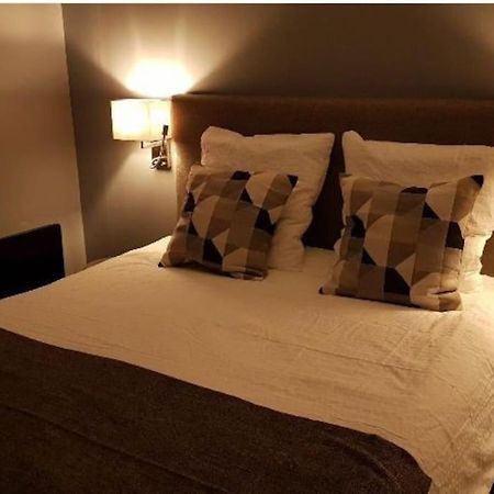 Cosy 3 Pieces En Face De La Gare Apartment Rambouillet Luaran gambar